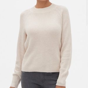 NWT Banana Republic Chunky Crewneck Sweater Light